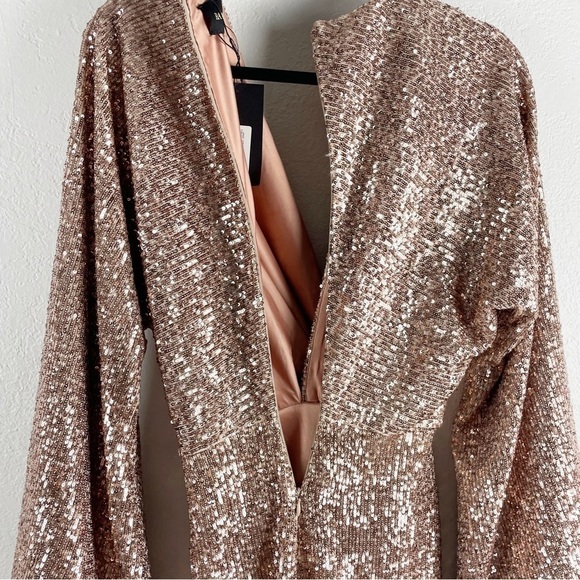 Rasario Sequin V Neck Maxi Gown Rose Gold Size 2 Formal Evening Cocktail Party - Picture 7 of 10